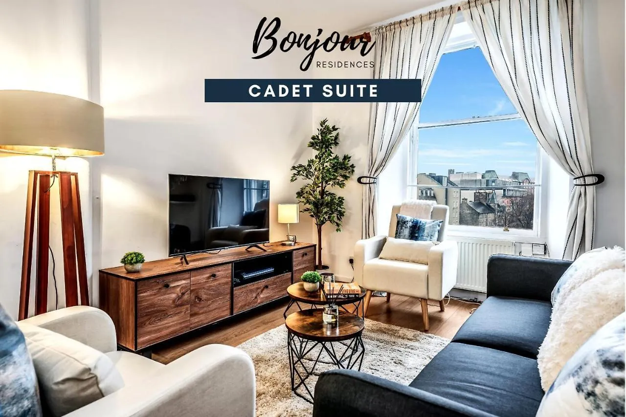 Cosy Grassmarket 2Br-1Ba - Newly Decorated! By Bonjour Residences Edinburgh